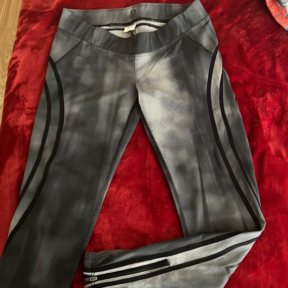 🔥🔥BETTER BODIES Leggings 🔥🔥
